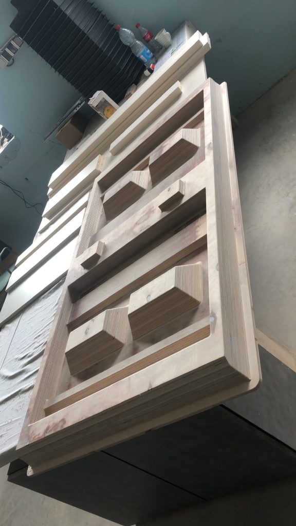 Kokgriezumu CNC frēzēšana