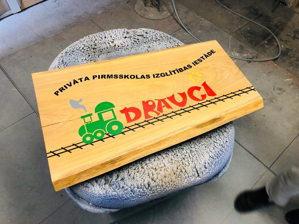 Kokgriezumu CNC frēzēšana