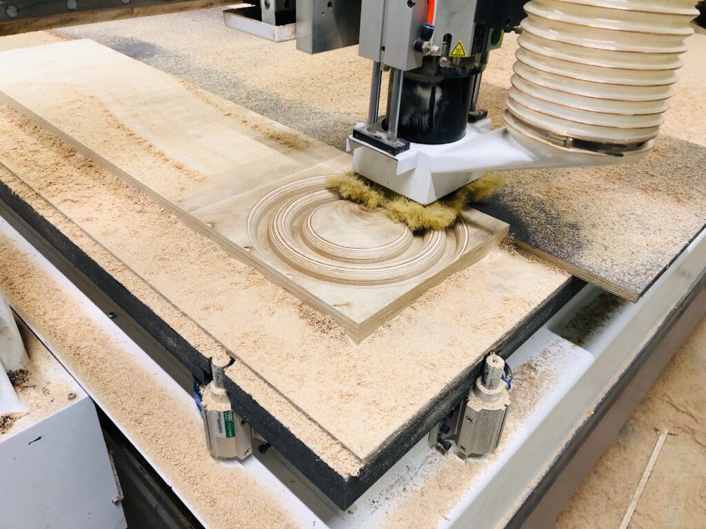 Kokgriezumu CNC frēzēšana